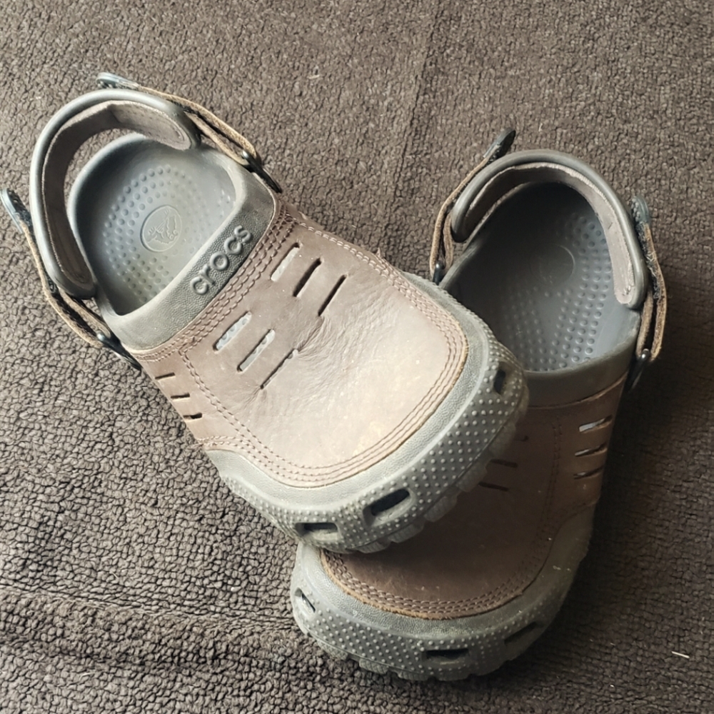 - Yukon Crocs